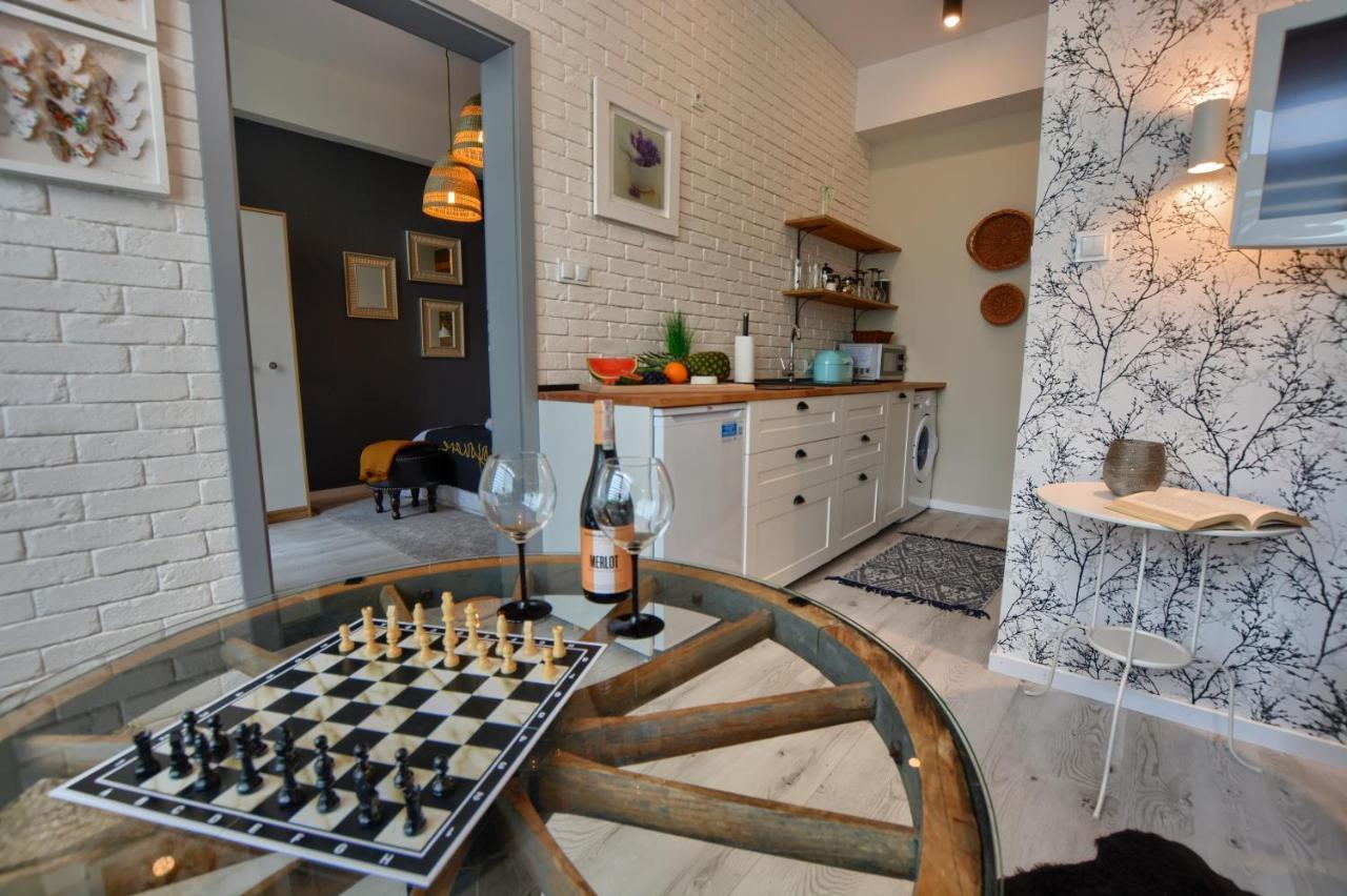 Apartament Fajny Kat ウストシキ・ドルネ エクステリア 写真